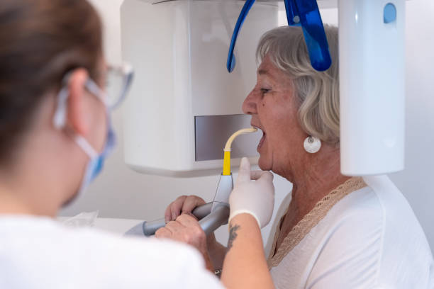 Best Weekend Emergency Dentist in Dimondale, MI