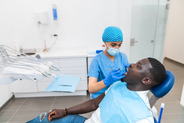 Best Emergency Gum Treatment in Dimondale, MI